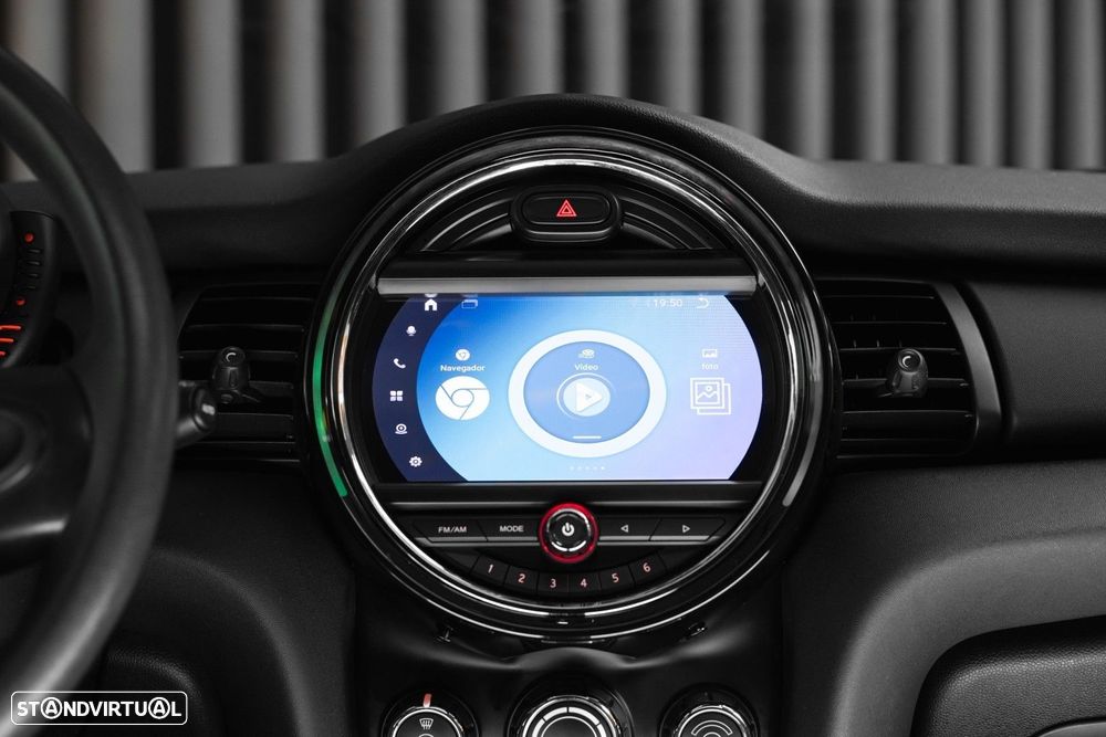 MINI 3 Portas One D - 19