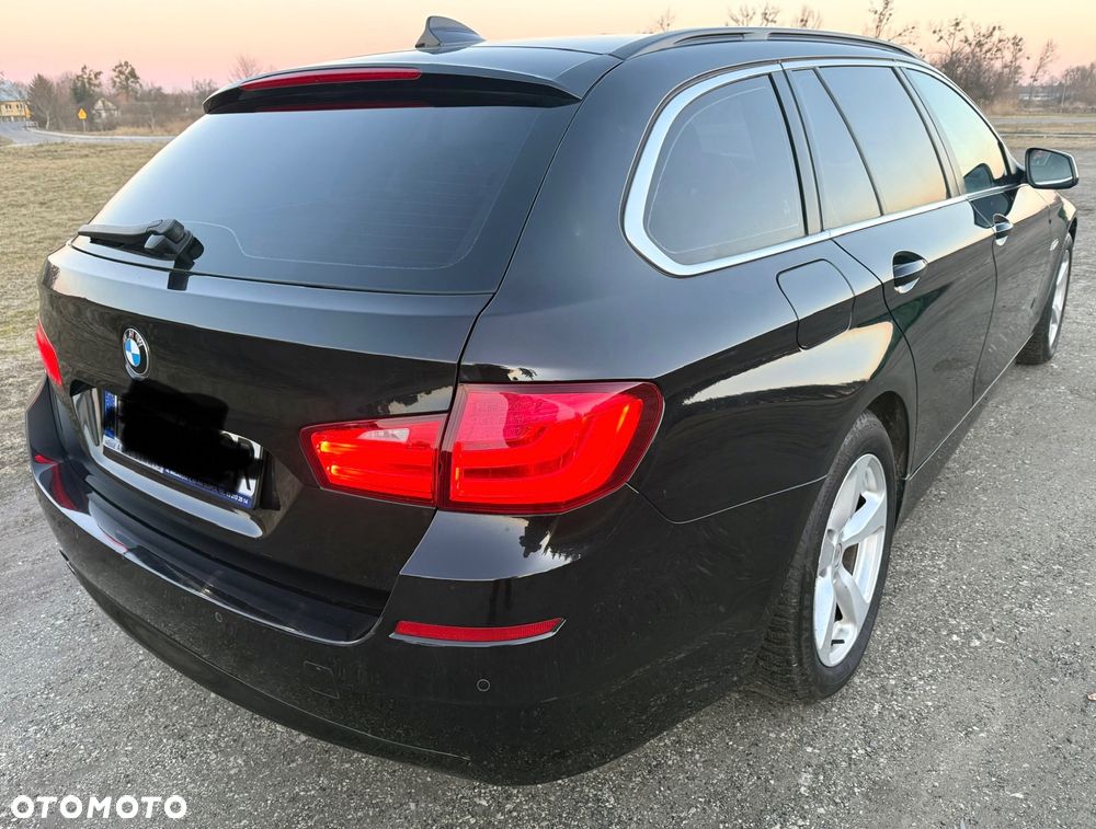BMW Seria 5 520d Blue Performance - 6