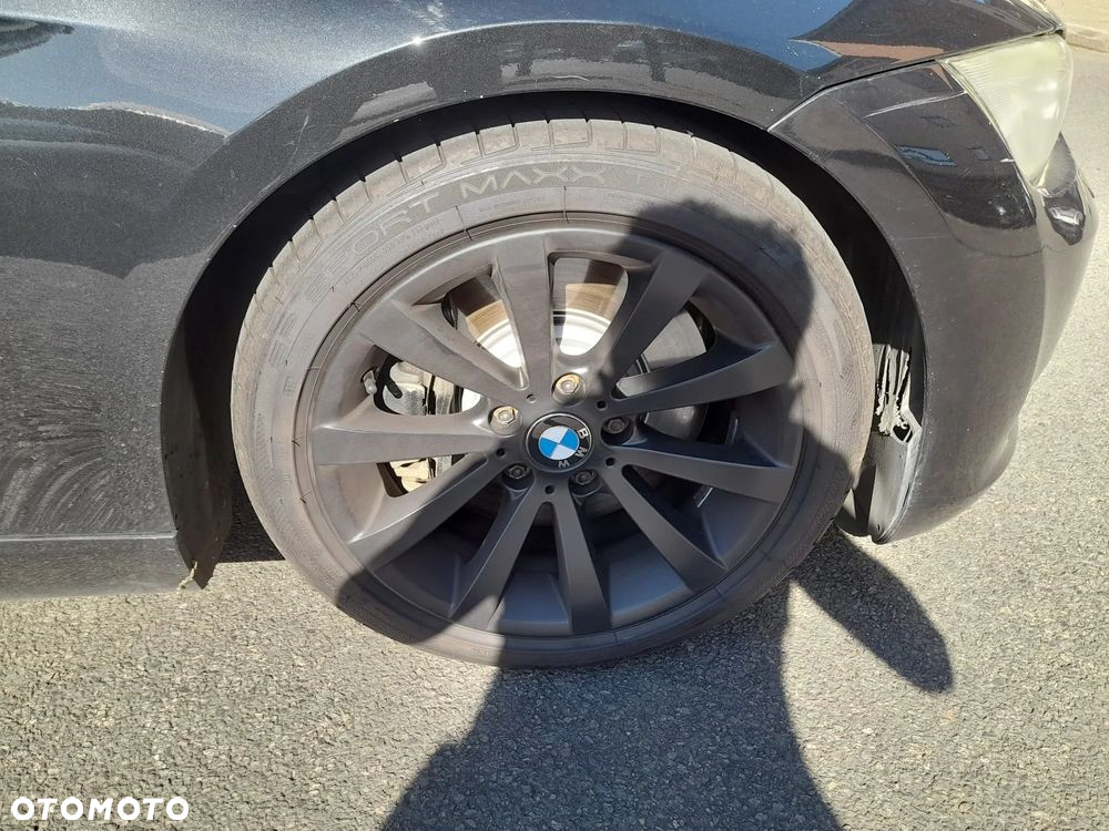 BMW Seria 3 330d Coupe - 4