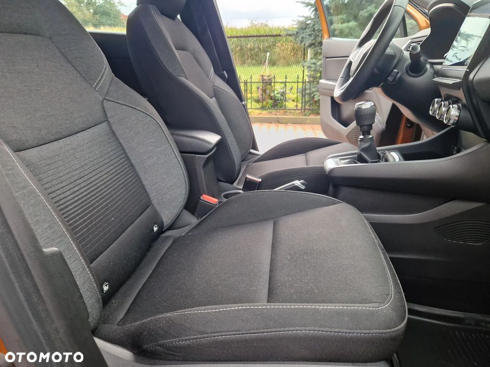 Renault Captur 1.0 TCe Zen - 24