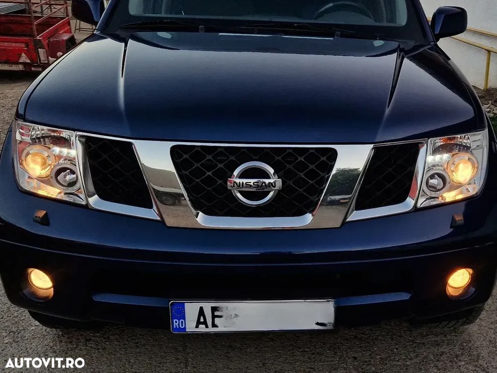 Nissan Pathfinder 2.5 dCi Aut. Premium - 1