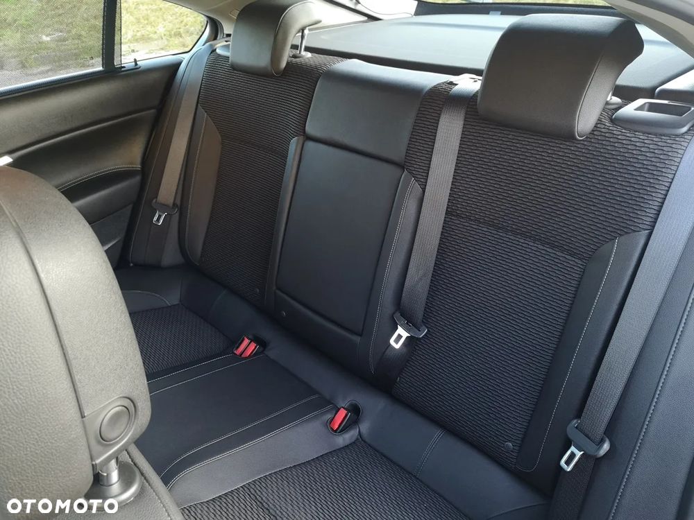 Opel Insignia 2.0 CDTI Executive S&S - 8