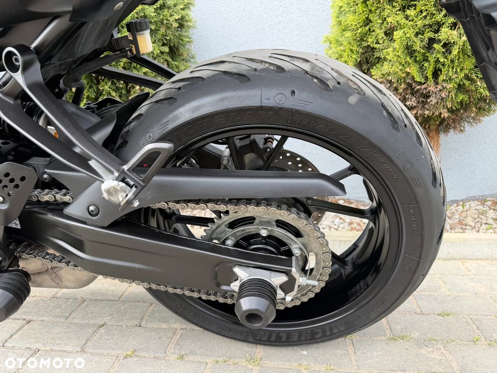 Yamaha MT - 30