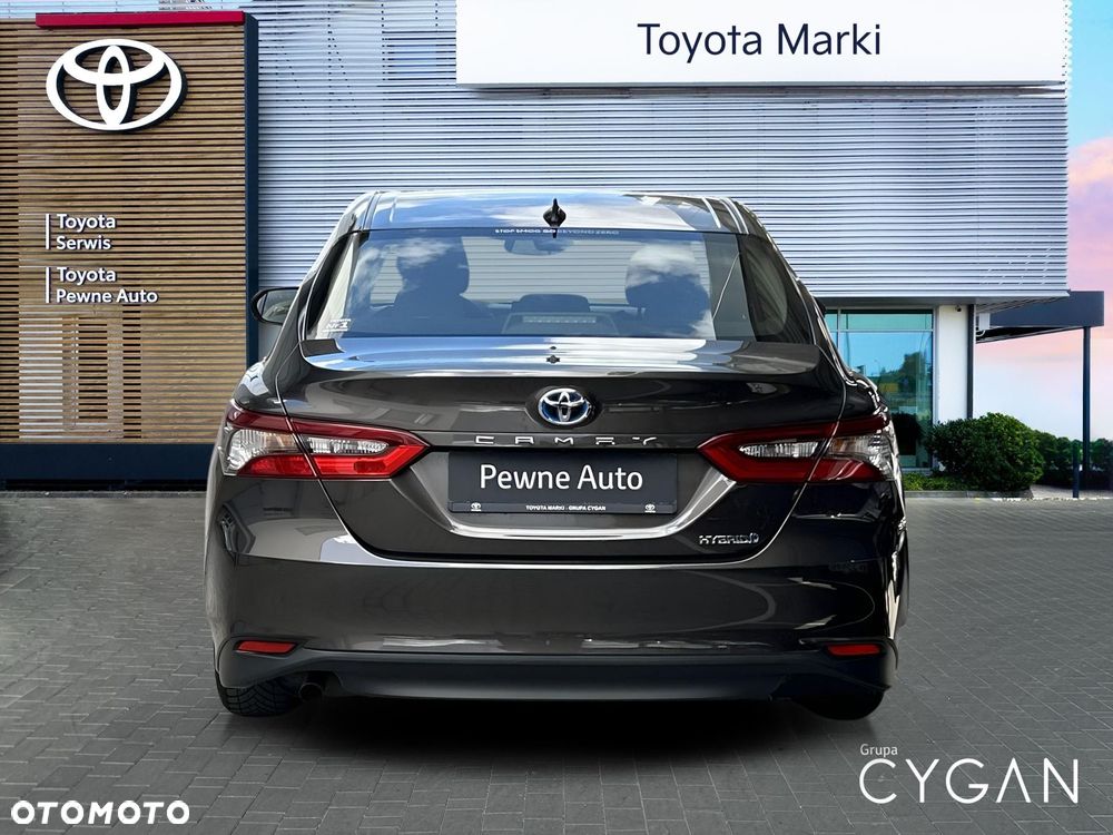 Toyota Camry 2.5 Hybrid Comfort CVT - 4