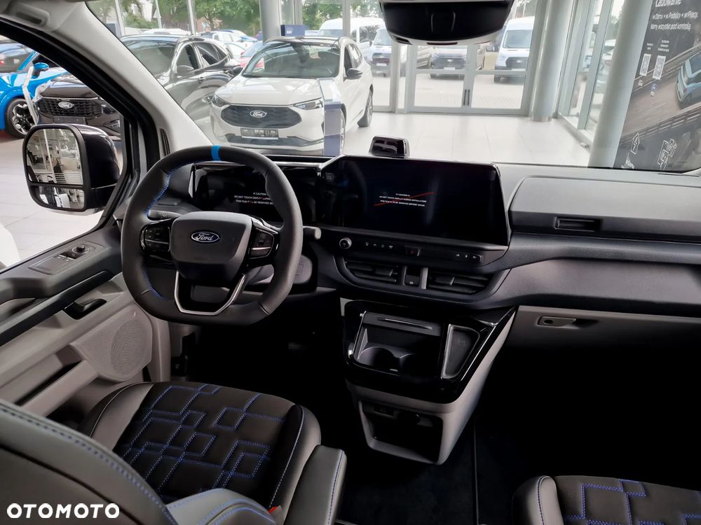 Ford Transit Custom - 12