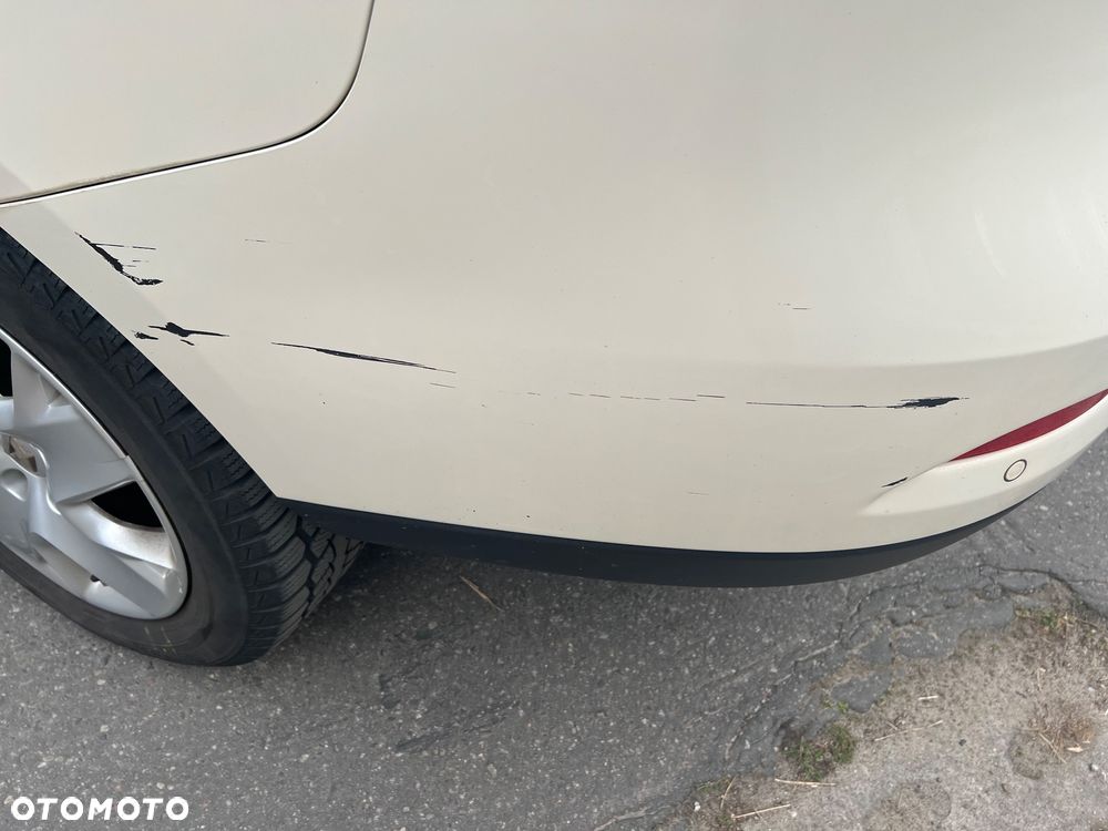 Renault Fluence 2.0 16V Privilege - 37