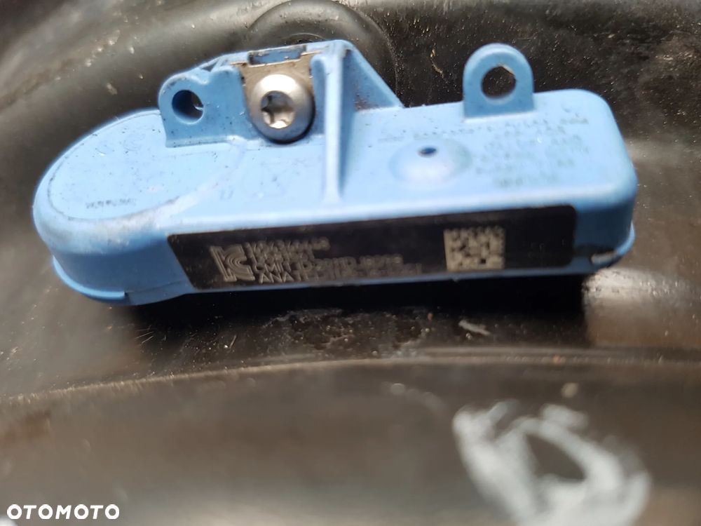 FELGI STALOWE Z CZUJNIKAMI  OPEL CORSA  B C  D E 5,5JX14  4X100 ET39 - 15