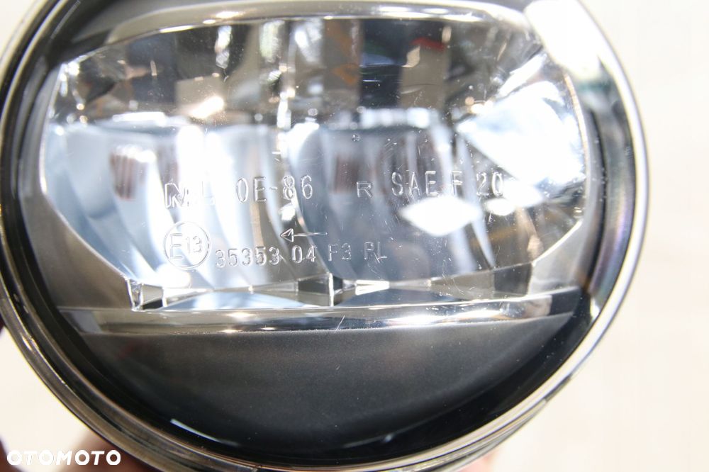 halogen lampa led toyota chr camry land ct es is - 4