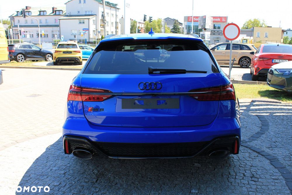 Audi RS6 Avant - 6