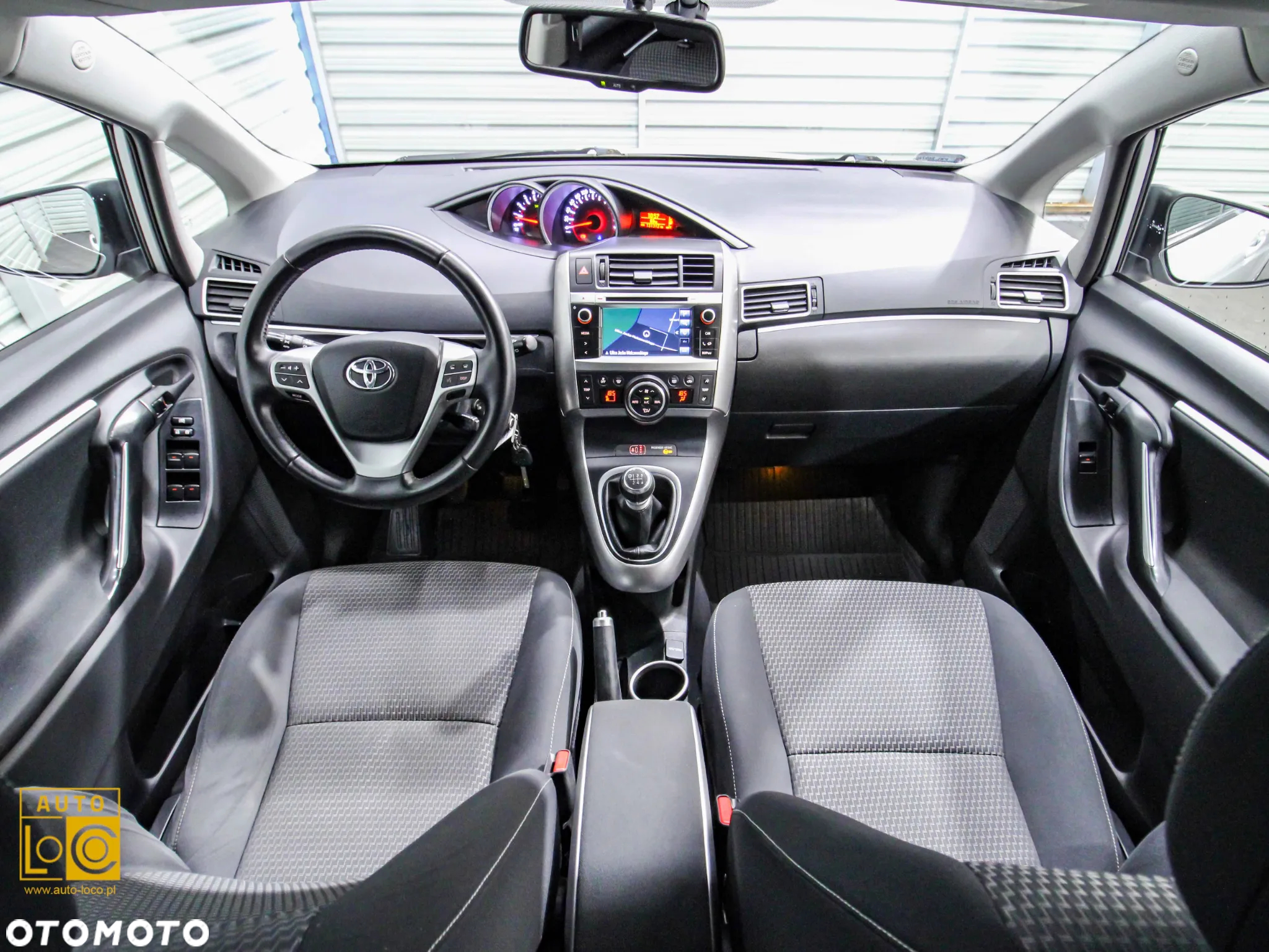 Toyota Verso 2.0 D-4D Premium - 5