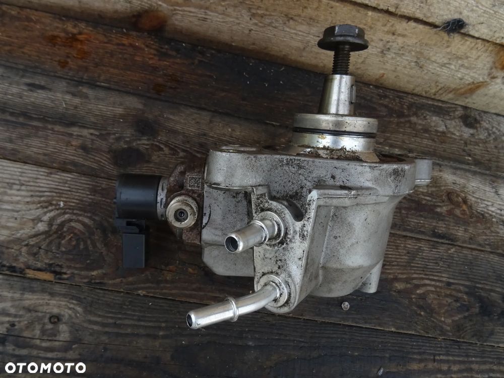 Pompa wtryskowa paliwa HG9Q-9B395-AA Ford Transit Custom lift 2.0 - 4