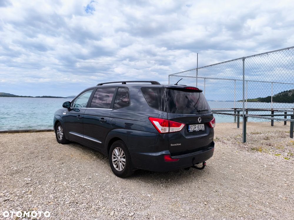 SsangYong/KGM Rodius 200 e-XDi Crystal Plus - 8