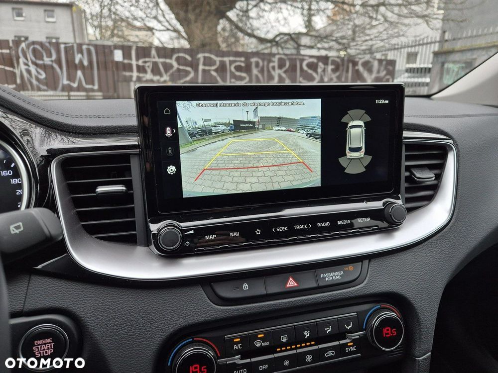 Kia Ceed 1.5 T-GDI Tribute DCT - 18