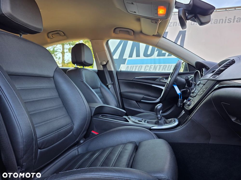 Opel Insignia 2.0 Turbo Cosmo - 13