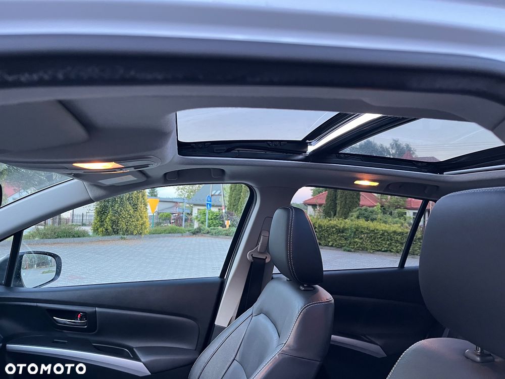 Suzuki SX4 S-Cross 1.6 Premium 4WD CVT - 8