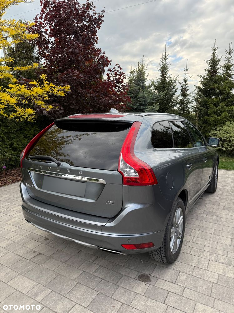 Volvo XC 60 T5 Drive-E Summum - 3
