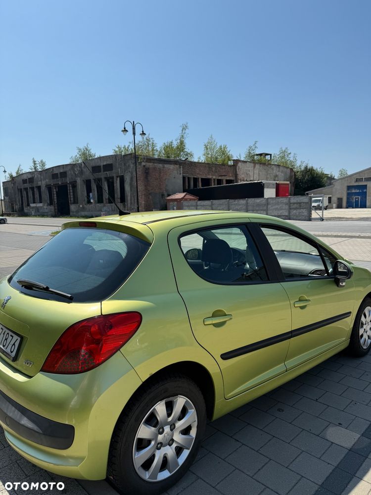 Peugeot 207 1.4 16V Presence - 4