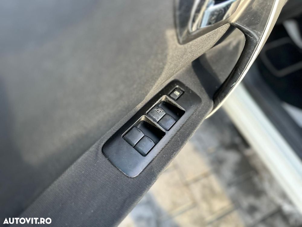 Nissan Qashqai - 14
