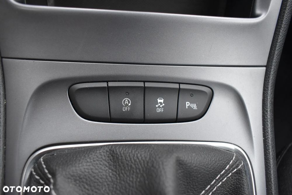 Opel Astra 1.5 CDTI Edition S&S - 30