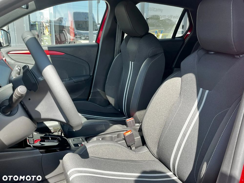 Opel Corsa 1.2 T mHEV Yes 2025 eDCT - 10