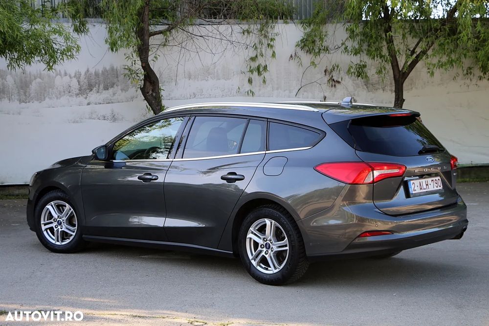 Ford Focus 1.0 EcoBoost Hybrid ACTIVE DESIGN - 18