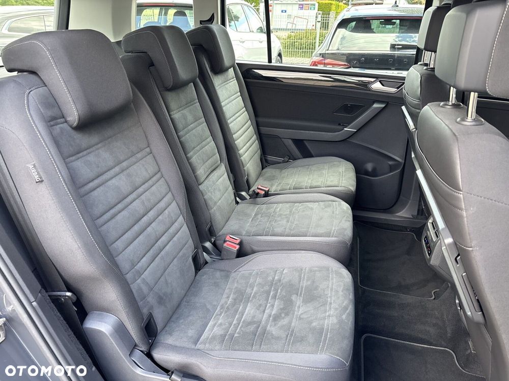 Volkswagen Touran 2.0 TDI BMT Highline DSG - 16