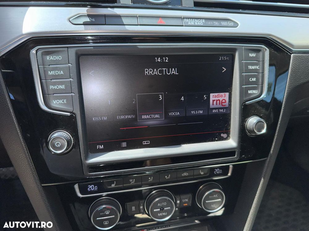 Volkswagen Passat 2.0 TDI SCR DSG (BlueM Tech) Highline - 8