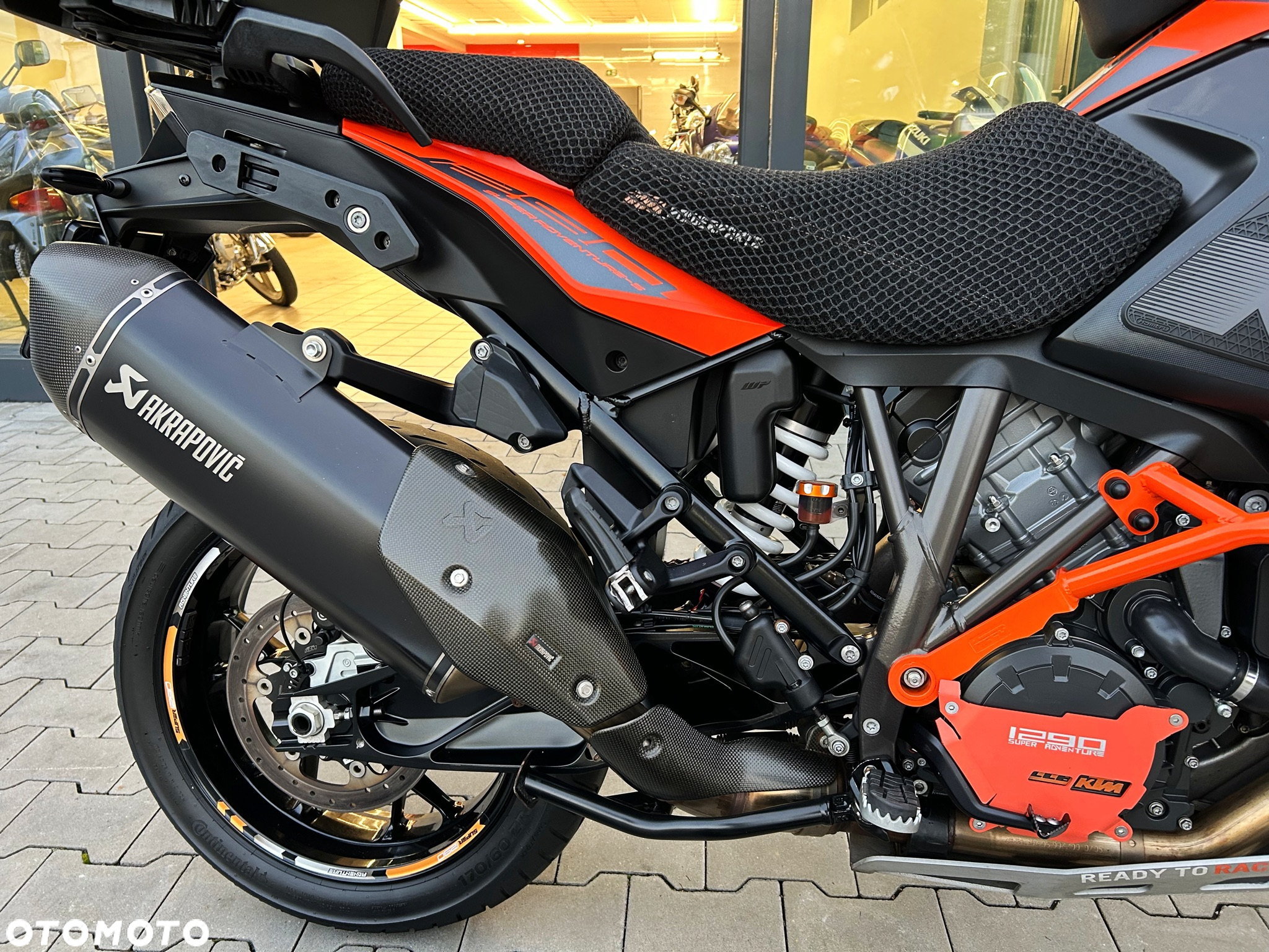 KTM Adventure - 2