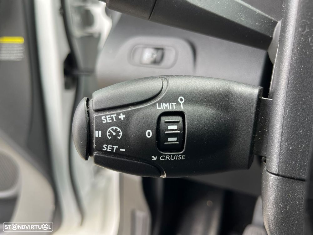 Peugeot Partner 1.5 BlueHDi Premium Standard - 21