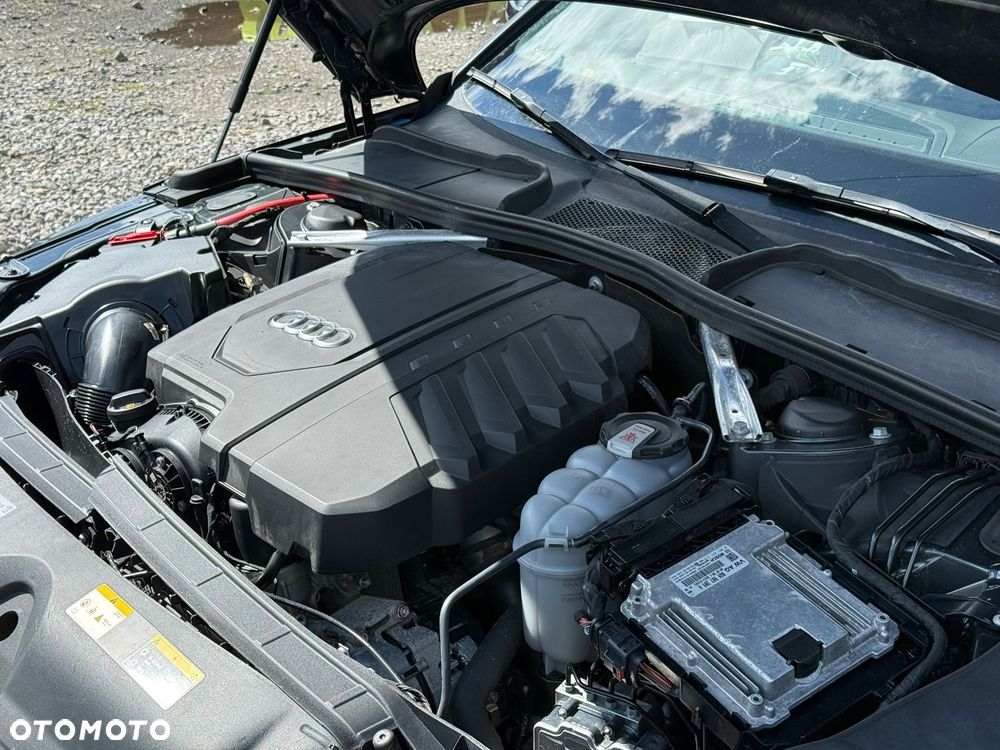 Audi A4 Limousine 35 TFSI mHEV Advanced S tronic - 9