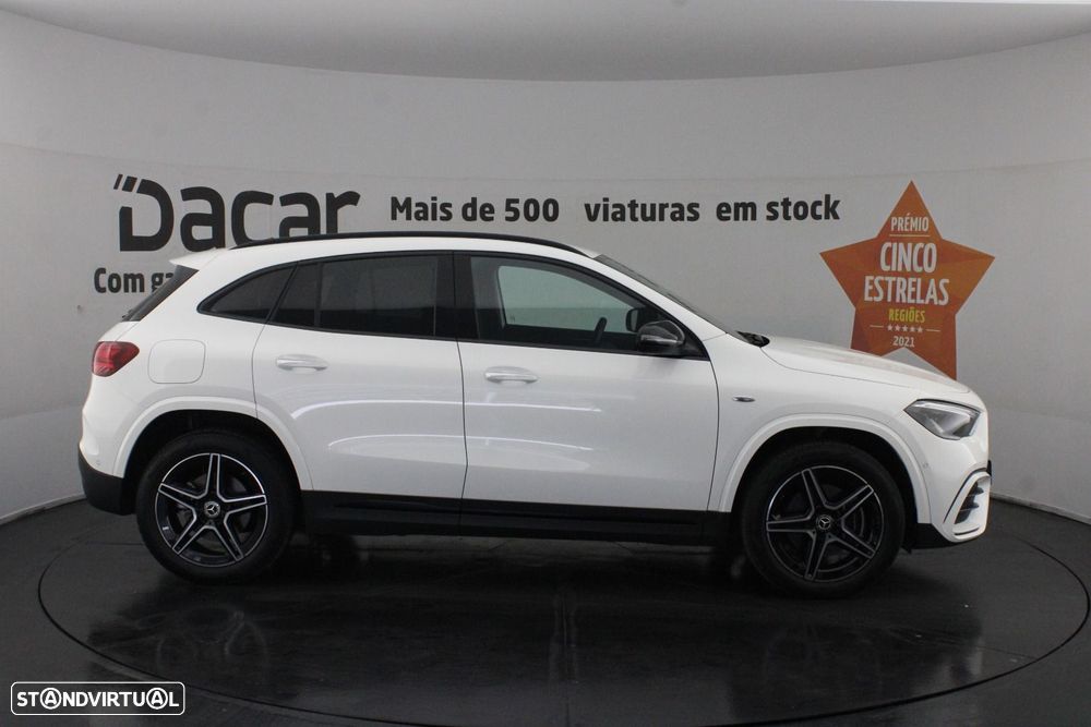 Mercedes-Benz GLA 250 e AMG Line - 9