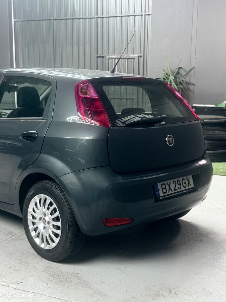 Fiat Grande Punto - 10