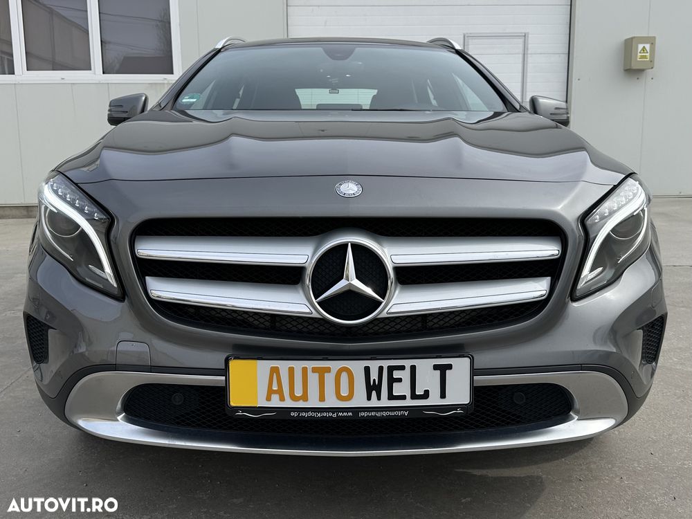 Mercedes-Benz GLA 200 7G-DCT - 3