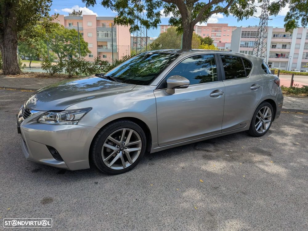 Lexus CT 200h Executive+ - 4