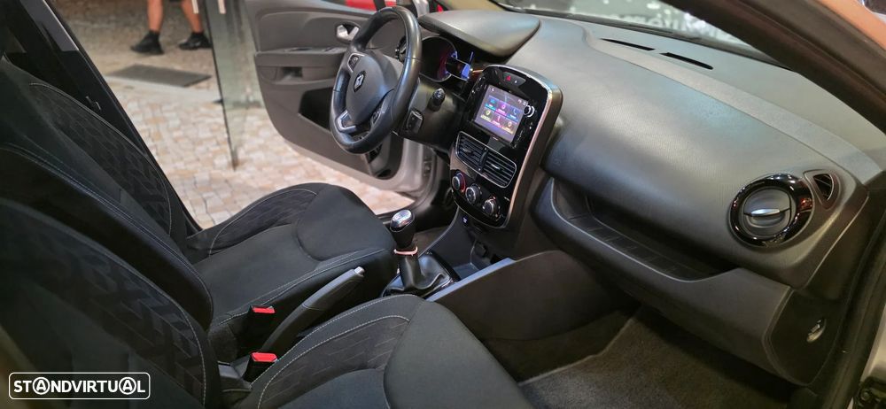 Renault Clio 0.9 TCe Limited Edition - 11