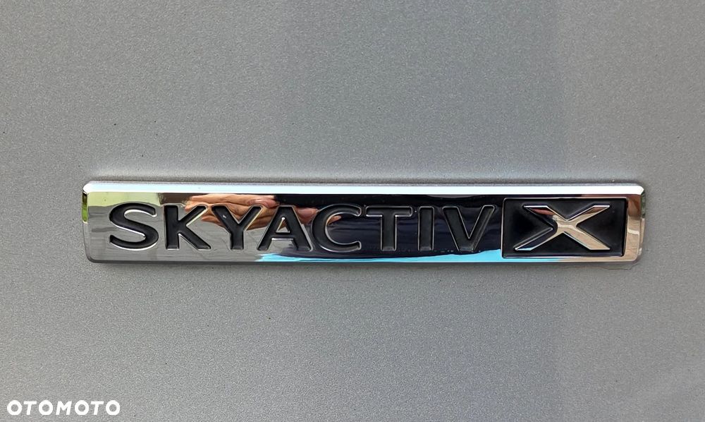Mazda CX-30 SKYACTIV-X 2.0 M-Hybrid - 17
