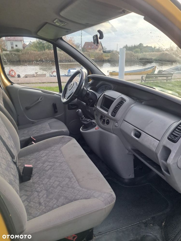 Opel Vivaro - 5