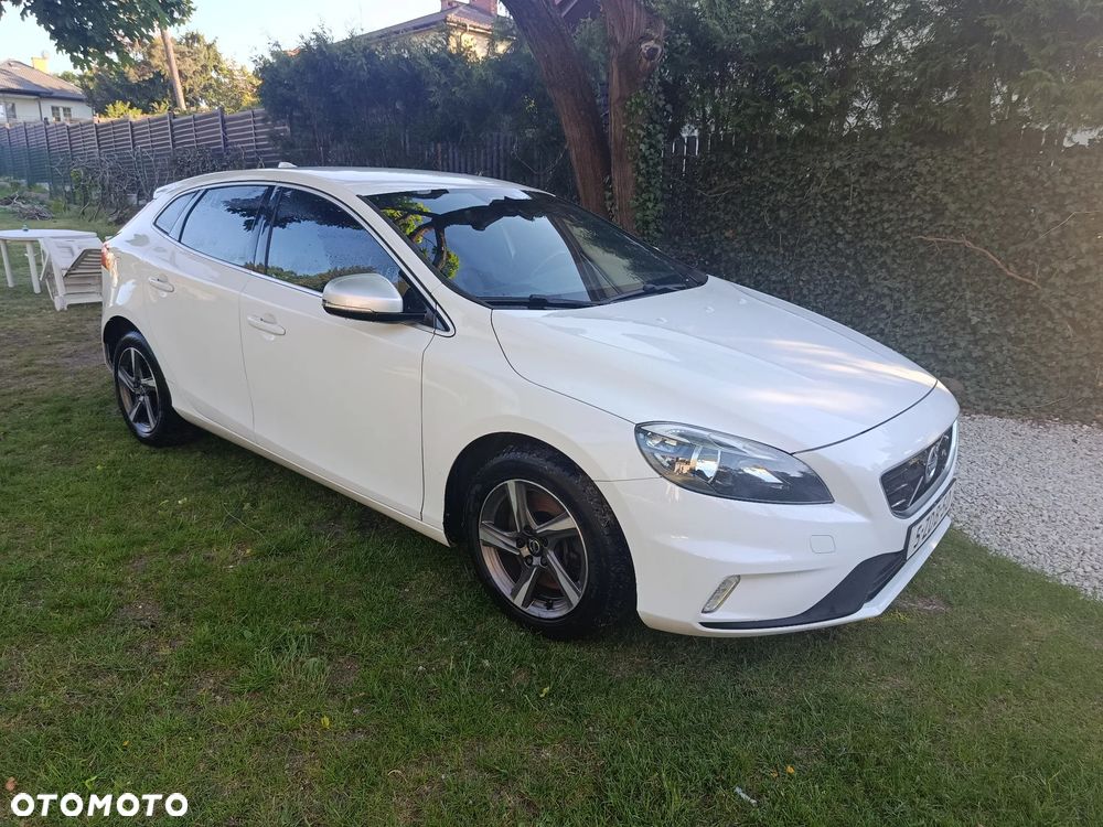 Volvo V40 D4 RDesign - 2