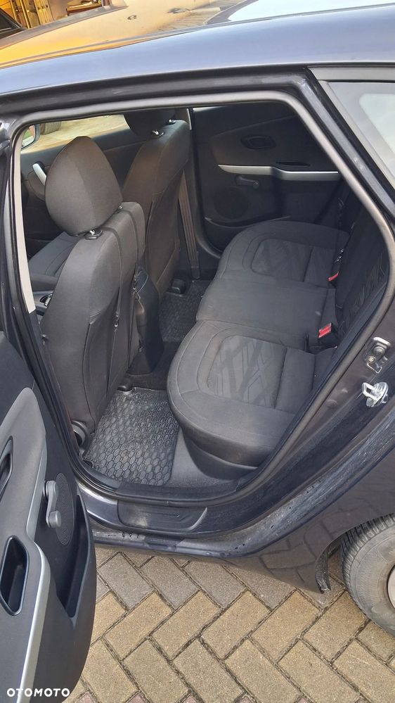 Kia Ceed 1.4 CRDi L - 6