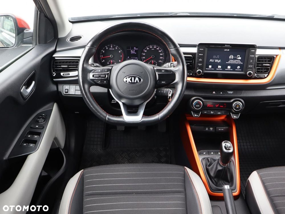 Kia Stonic 1.4 L - 10