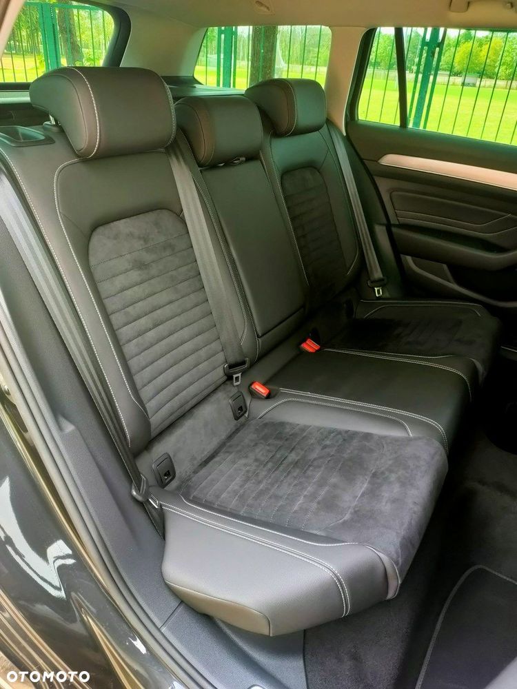 Volkswagen Passat - 20