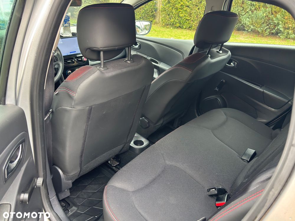 Renault Clio dCi 75 Stop & Start Expression - 23