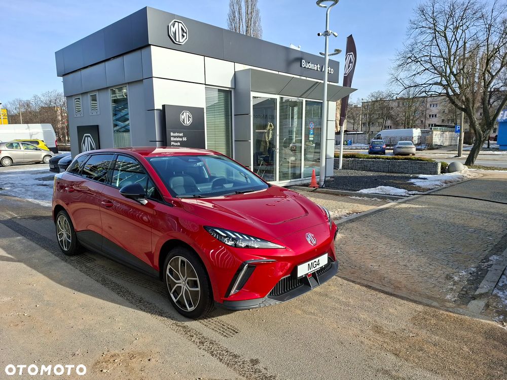 MG 4 Luxury 64 kWh - 4