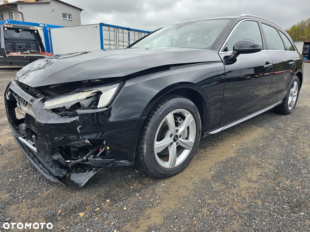 Audi A4 Avant 40 TDI quattro S tronic advanced - 5