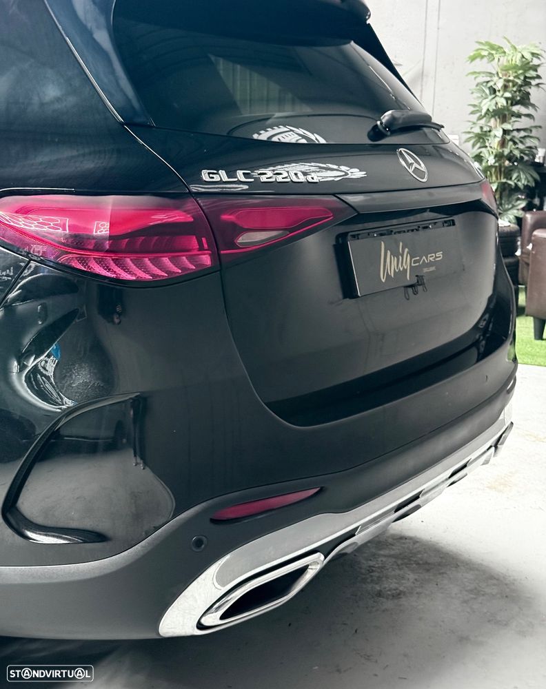 Mercedes-Benz GLC 220 d 4Matic 9G-TRONIC AMG Line Advanced - 47