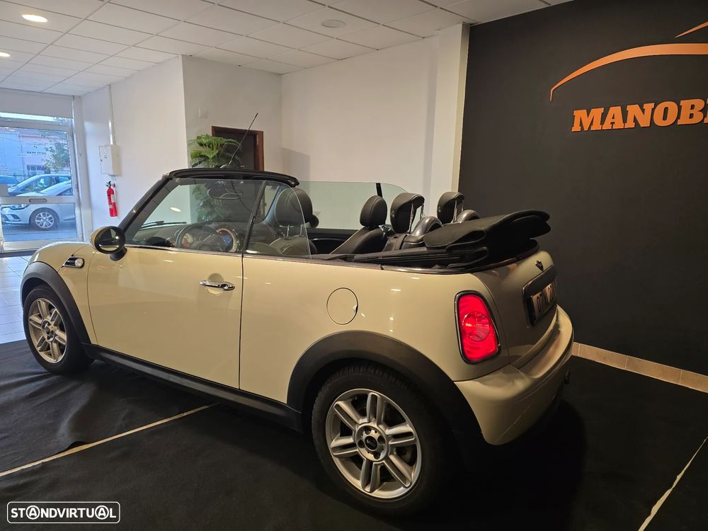 MINI Cabrio Cooper D - 4