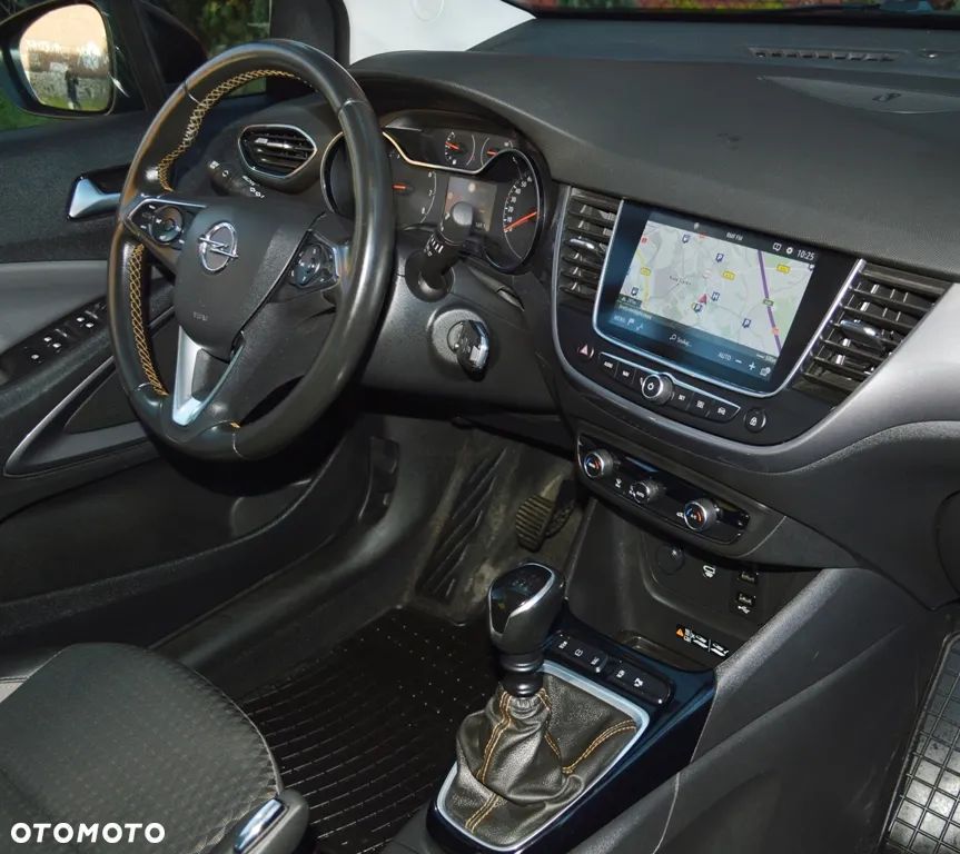 Opel Crossland X - 35