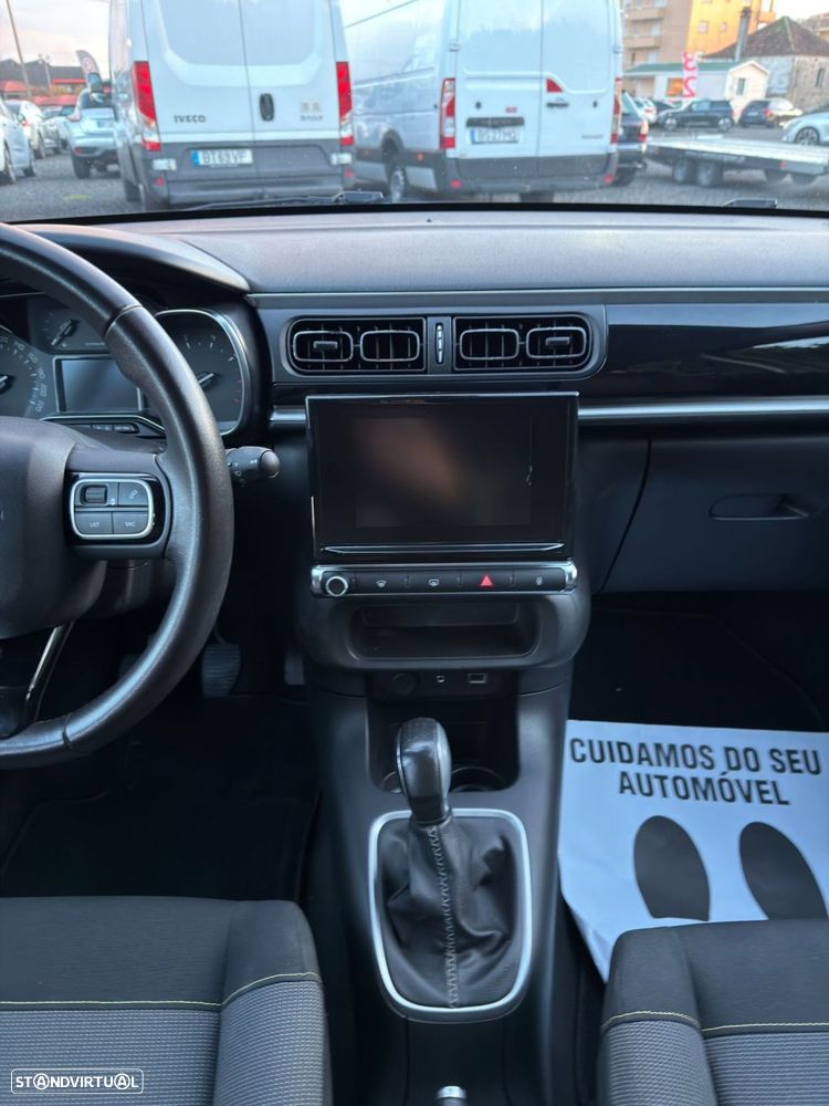 Citroën C3 1.2 PureTech Shine - 27