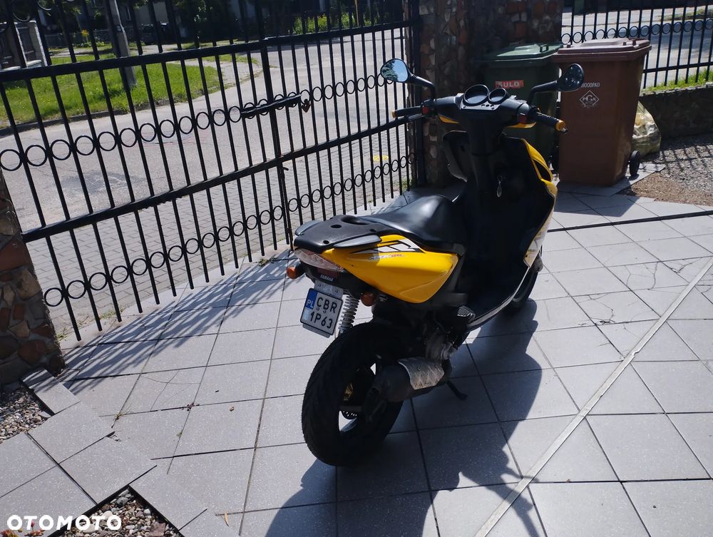 Yamaha Aerox - 4