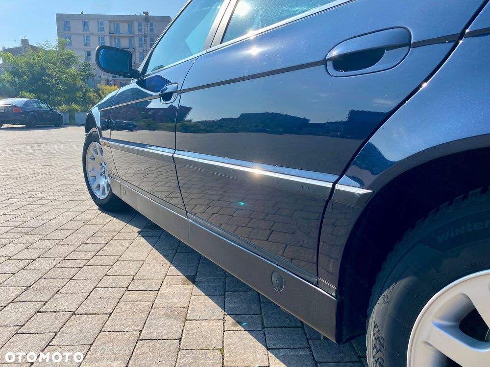 BMW Seria 7 728i L - 9